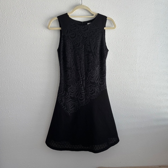 NWT Sandro Black Sleeveless Lace Mini Flare Dress